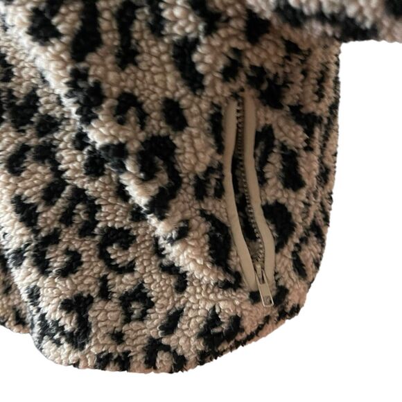 VICI Small Sherpa Pullover Sweater Cheetah Print 1/4 Zip Thick Warm Cozy - Picture 7 of 8